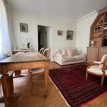 Paris La Defense Neuilly-sur-Seine